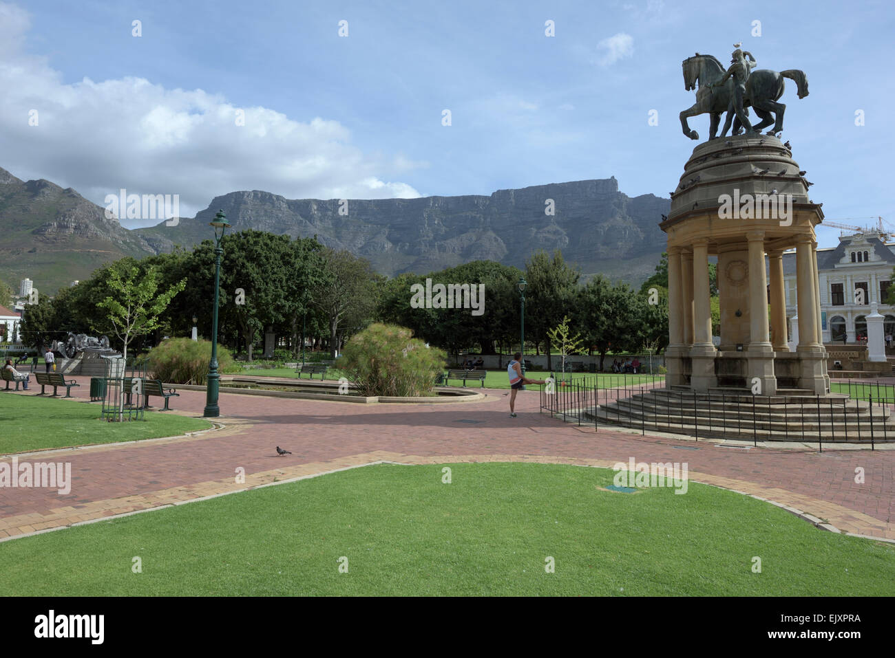 memorial statue in Company`s Gardens and Table Mountain, Cape Town